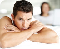 到底是如何因素会引起...